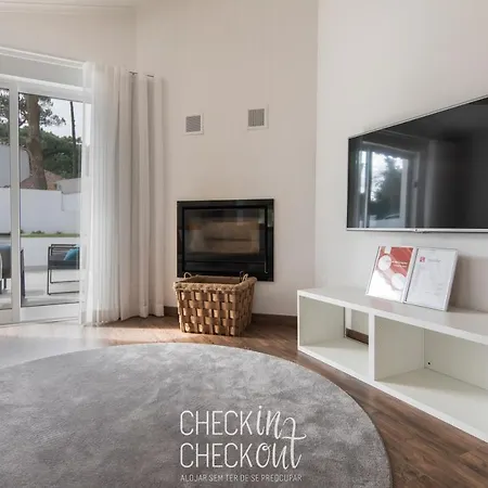 Checkincheckout - Casa Do Moinho Vila